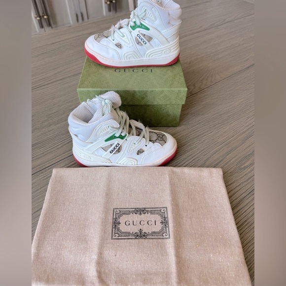 GUCCI 🤍🤎 Limited Edition High Top Zip Up Kids Sneakers - Picture 3 of 15